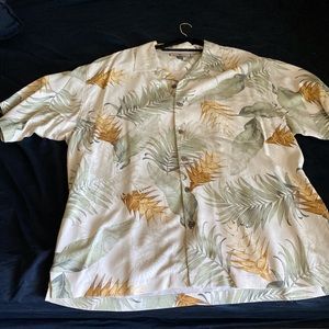 Vintage Tommy Bahama Button Down Shirt